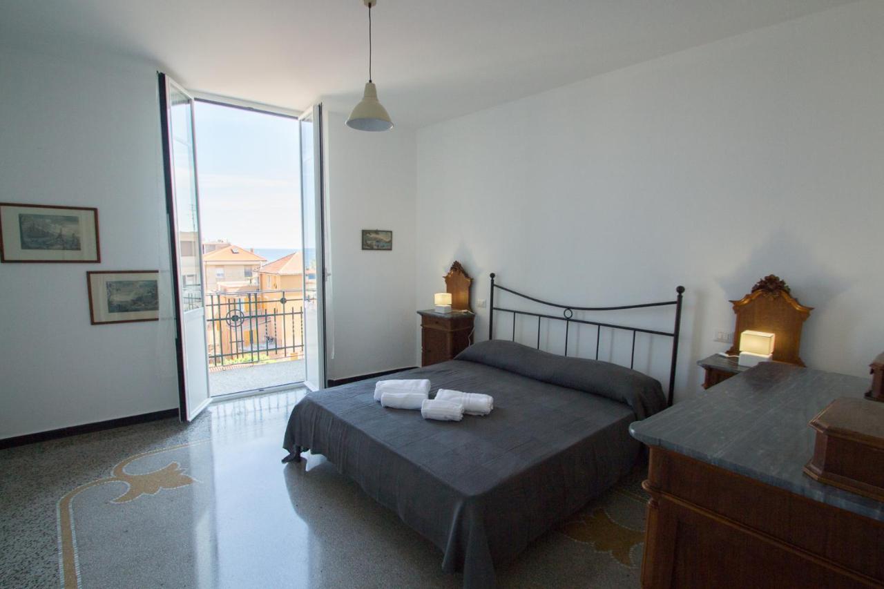 Appartamento di 5 locali,8 posti letto vista mare Varazze Esterno foto